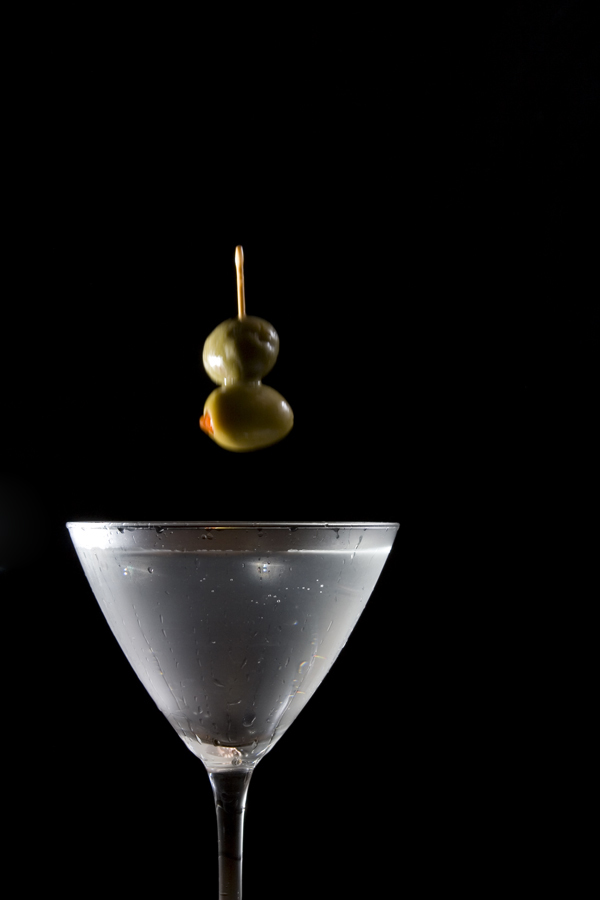 martini-falling